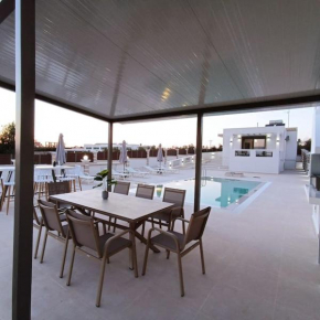 Luxury Villa John
